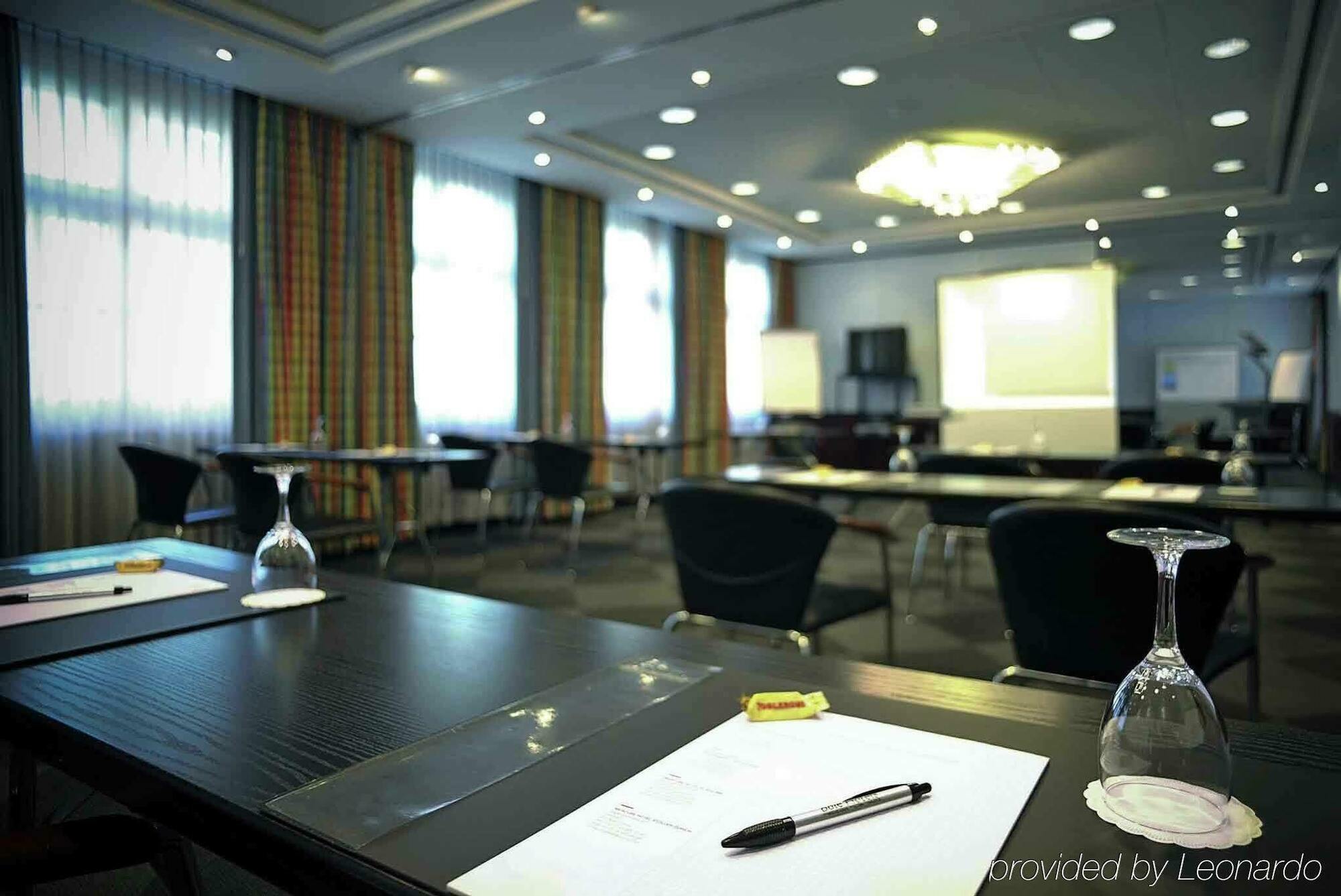 Pullman Europe 4*